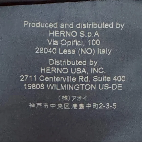 Herno Boys Reversible Puffer Vest Size 8A - Picture 10 of 13